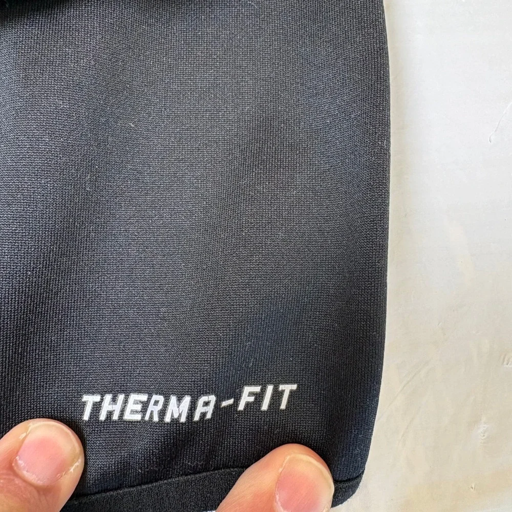 Nike‎ Therma-FIT Hoodie Youth Small Black Pullover Patterned Swoosh Sportswear